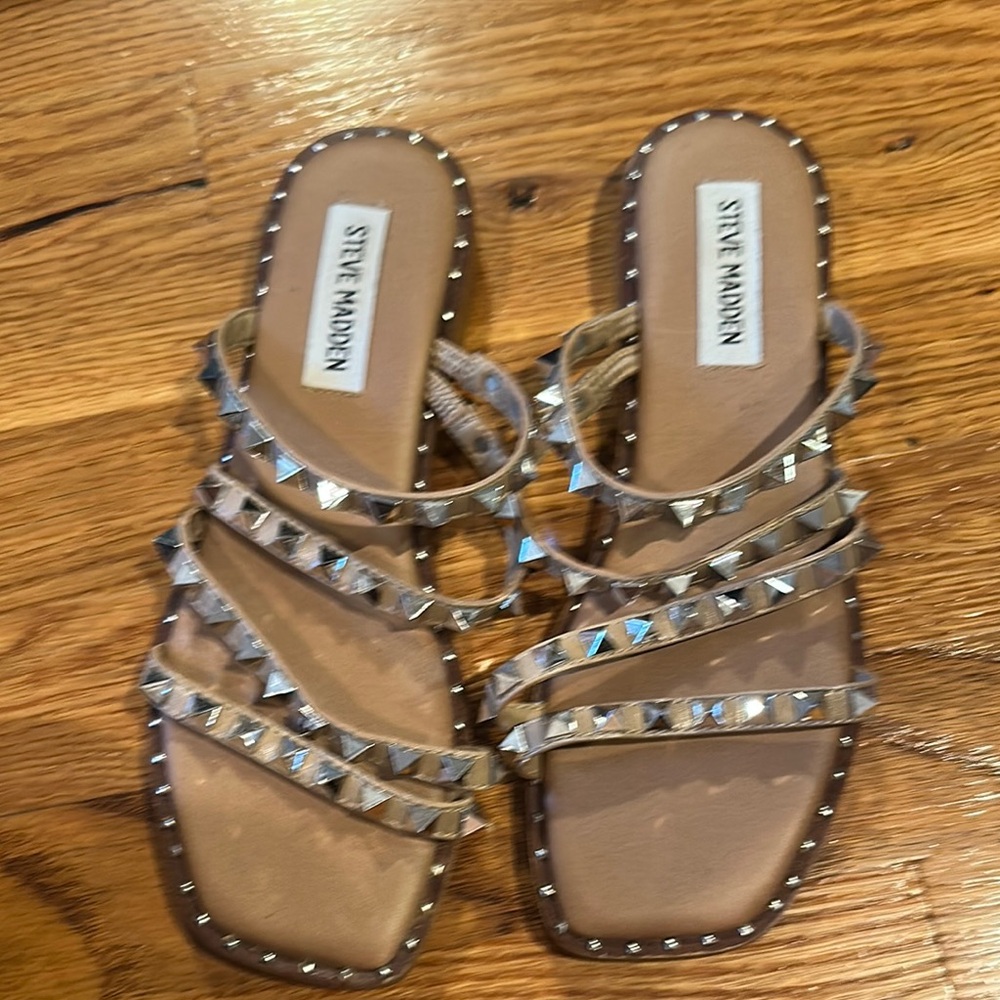 Steve Madden Tan Studded Slide Sandals